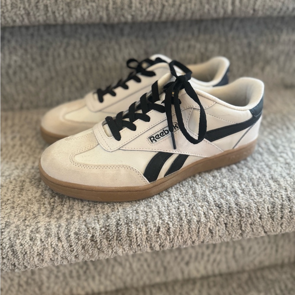 Reebok women’s Cream and Black Sneakers